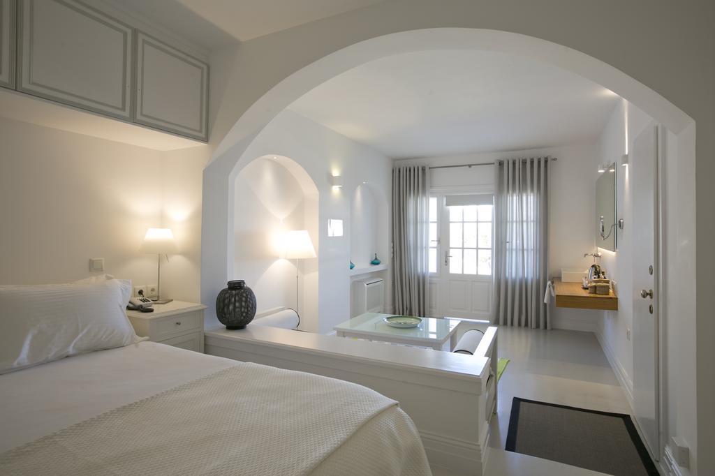 Zoe'S Club Aparthotel Spetses Town ภายนอก รูปภาพ