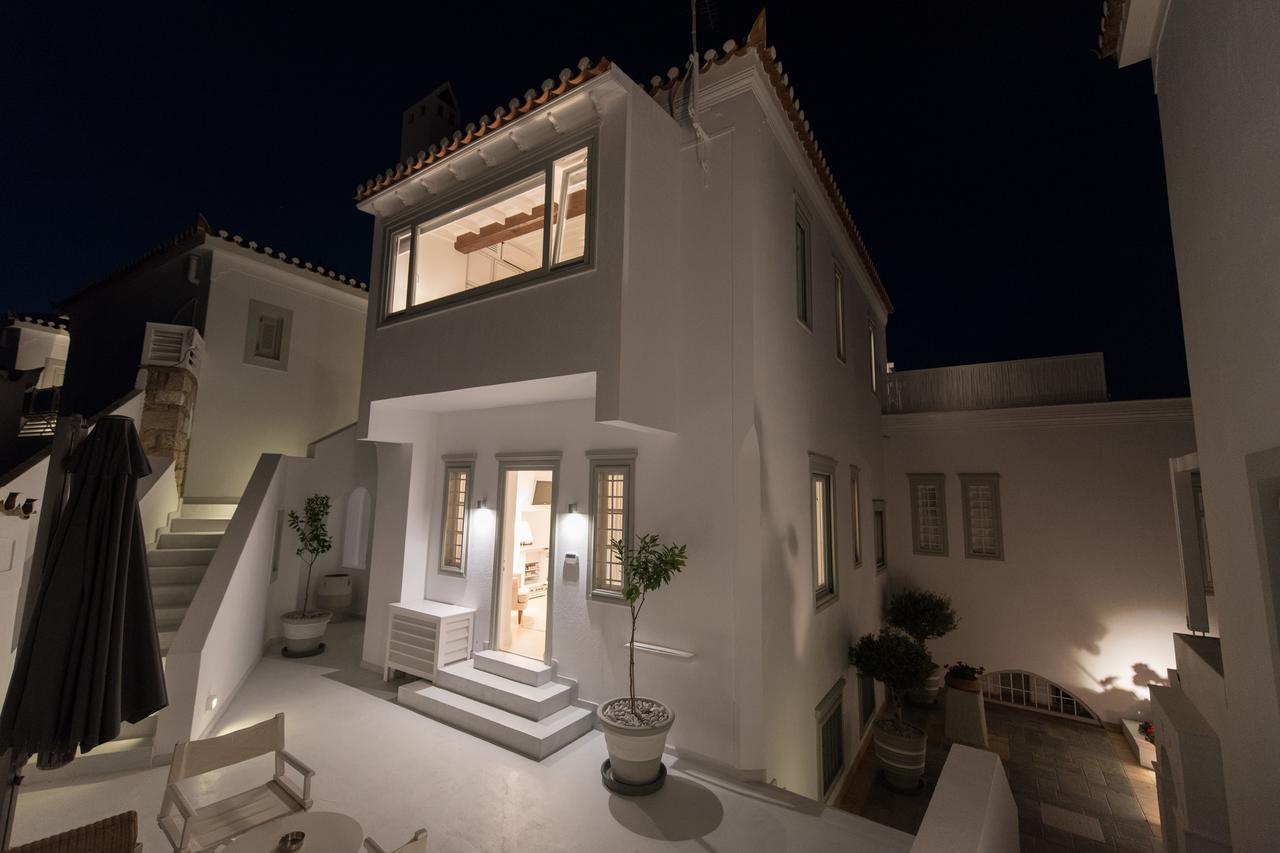 Zoe'S Club Aparthotel Spetses Town ภายนอก รูปภาพ